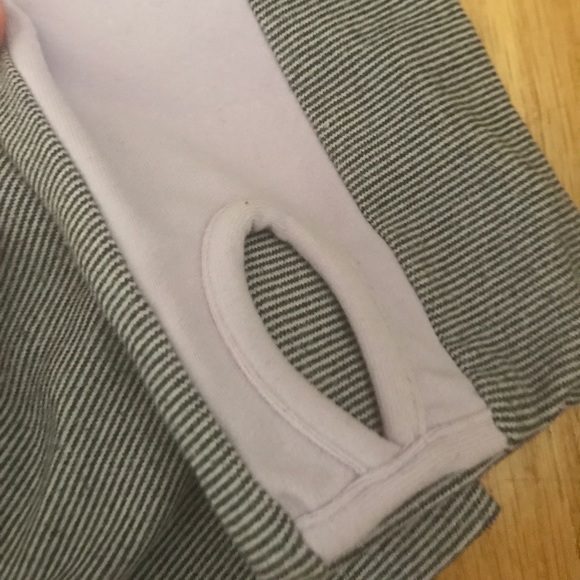 LULULEMON long sleeve hooded jacket - Picture 5 of 6